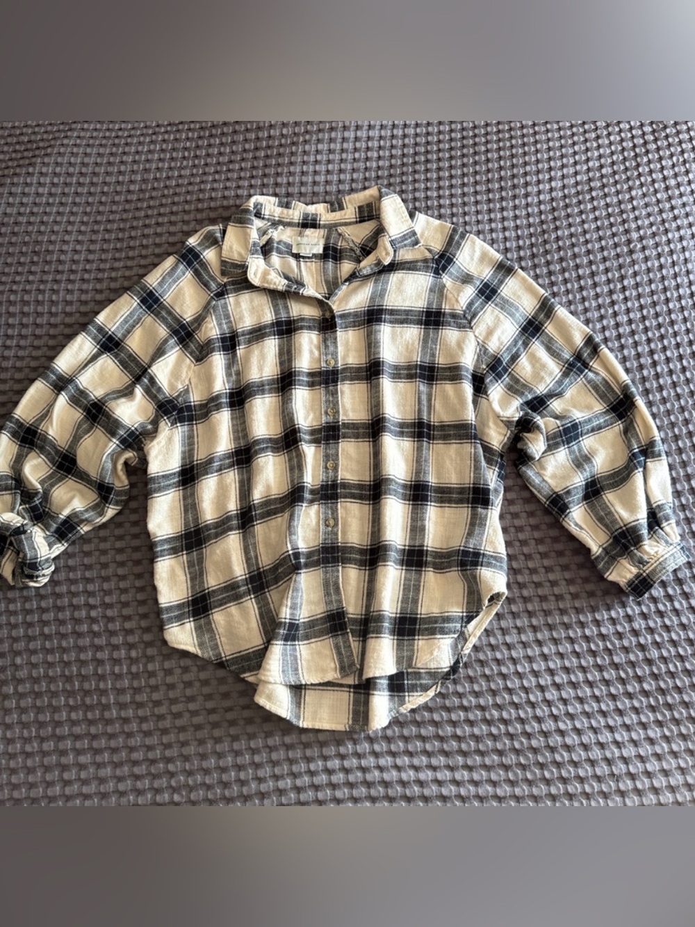 Plaid Button-Up Flannel Shirt - Cream and Black